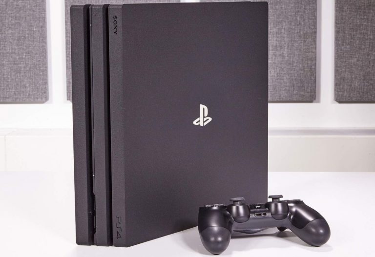 PS4 Pro Cover